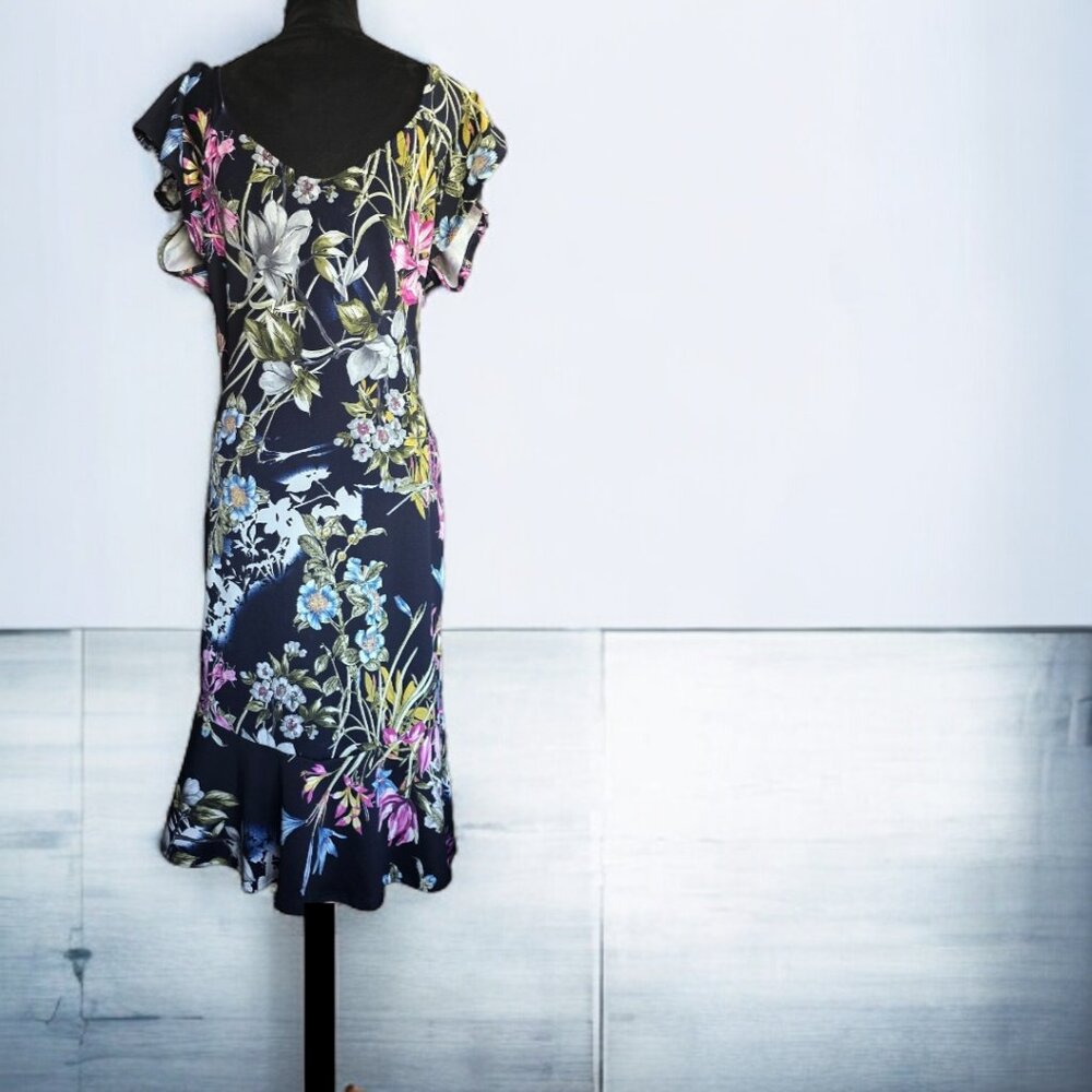 BLUEBELL Floral High/Low Hem Pullover V Neck Size M/L - Picture 3 of 7